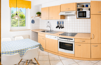 Schrankwand Wohnzimmer
